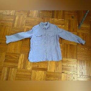 Blue long sleeve linen button down.